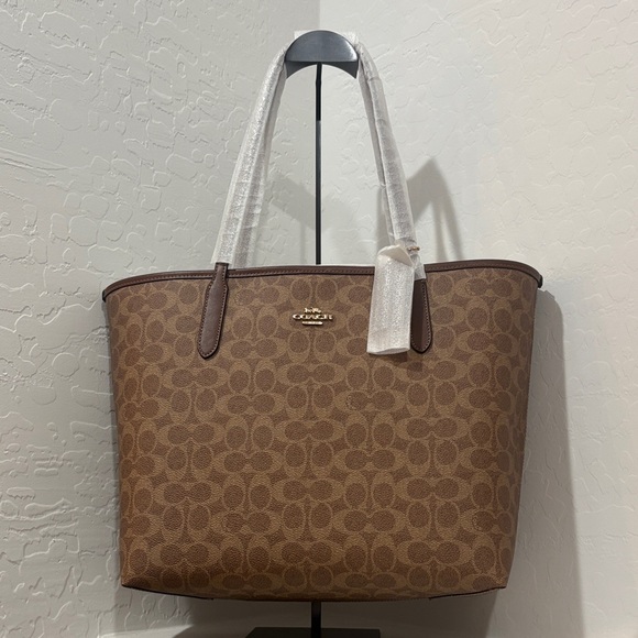 Coach Tan Signature Tote Bag - Picture 1 of 4
